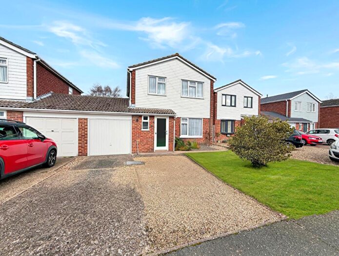 3 Bedroom Property For Sale In Lucerne Road, Elmstead, Colchester, CO7