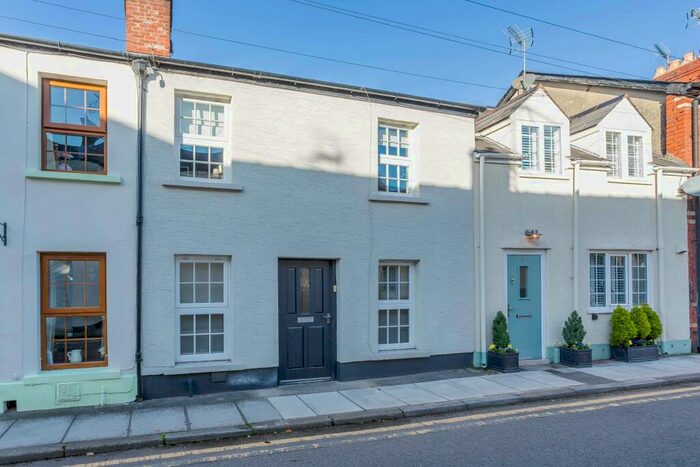 3 Bedroom Terraced House For Sale In Baron Street, Usk, NP15