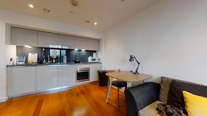 1 Bedroom Flat To Rent In City Lofts, Sheffield, S1