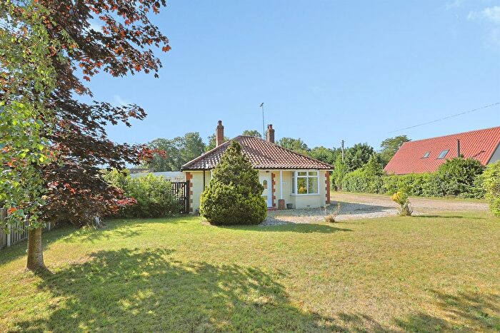 3 Bedroom Detached Bungalow For Sale In Elmham Road, Beetley, Dereham, NR20