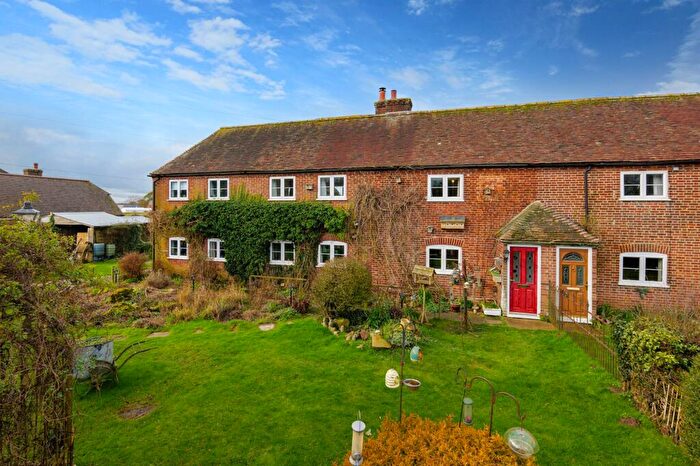 5 Bedroom Semi Detached House For Sale In Swingfield, Dover, CT15