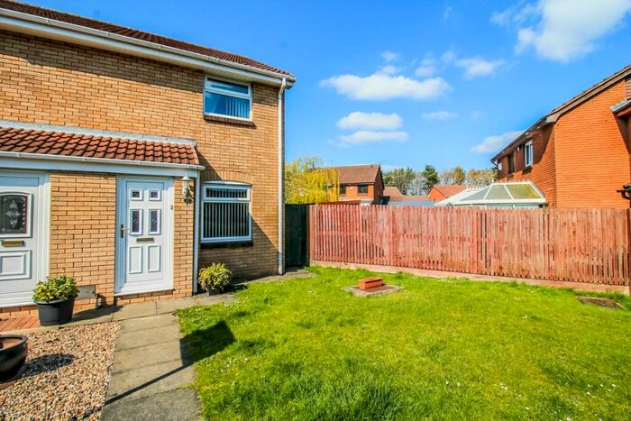 2 Bedroom Semi-Detached House To Rent In Glengarvan Close, Lambton, Washington, Tyne And Wear, NE38