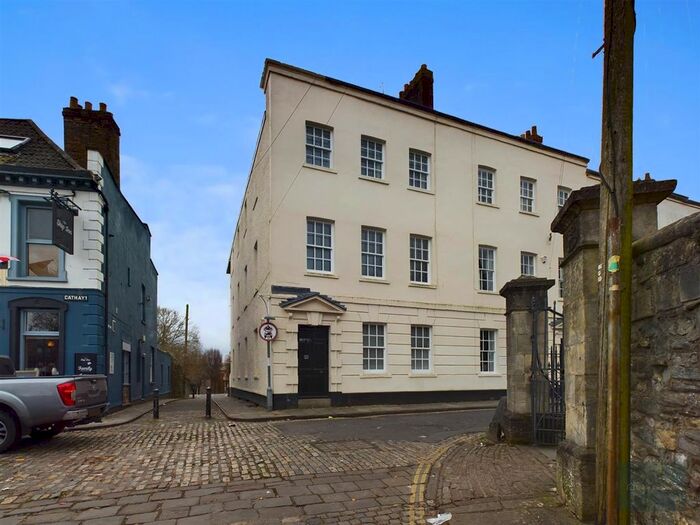 3 Bedroom Flat To Rent In Quay Head, Colston Avenue, Bristol, BS1