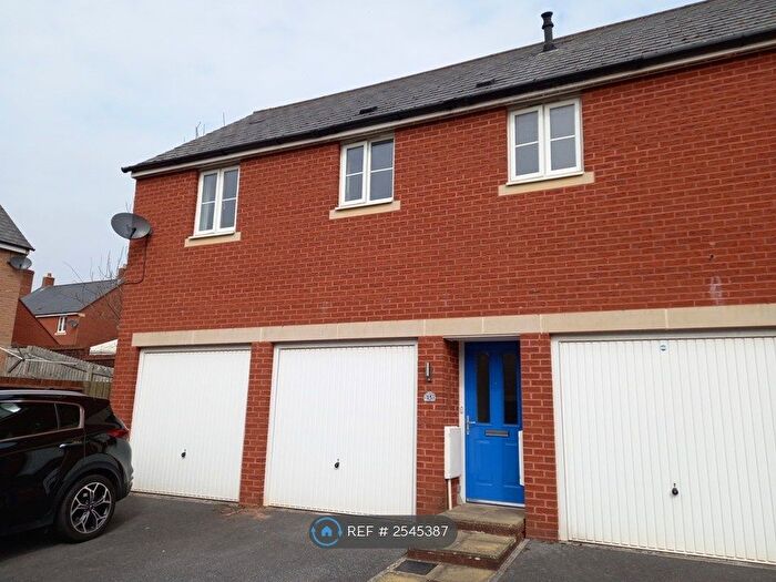 2 Bedroom Flat To Rent In Barle Close, Exeter, EX2