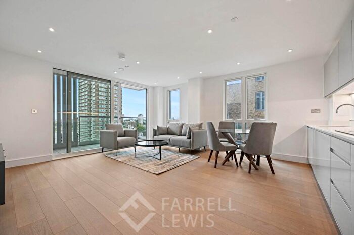 2 Bedroom Apartment To Rent In York Road, Battersea, SW11