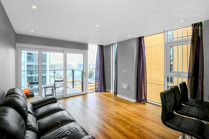 2 Bedroom Flat To Rent In Witham House, Enterprise Way, SW18