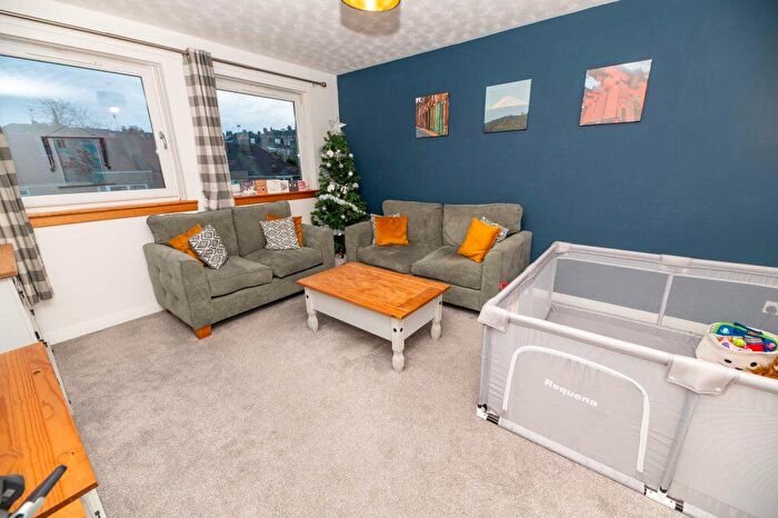 2 Bedroom Flat To Rent In L – Craighouse Gardens, Edinburgh, EH10