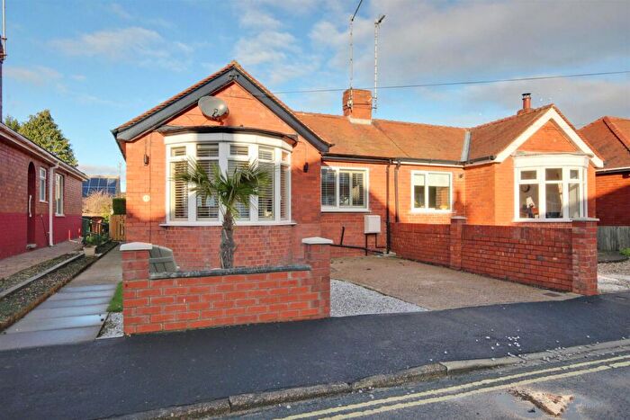 3 Bedroom Semi-Detached Bungalow For Sale In Park Avenue, Beverley, HU17