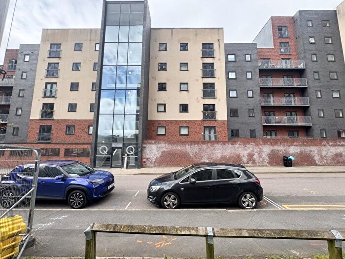 2 Bedroom Apartment For Sale In Chapeltown Street, Manchester, M1