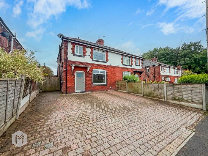 3 Bedroom Semi-Detached House For Sale In Armitage Avenue, Little Hulton, M38