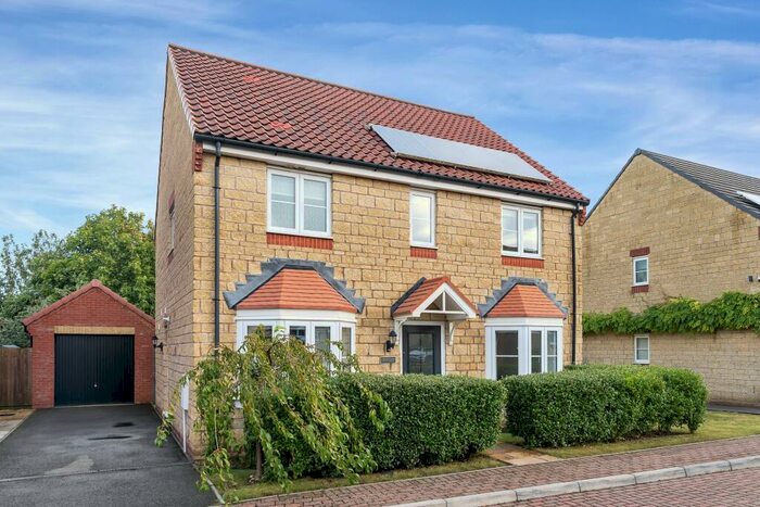 4 Bedroom Detached House For Sale In North Brook Close, Greetham, LE15