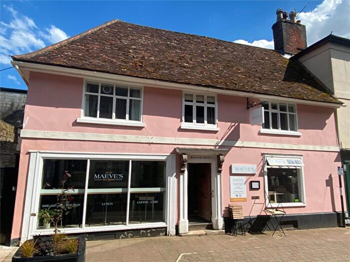 3 Bedroom Apartment For Sale In Thoroughfare, Woodbridge, Suffolk, IP12