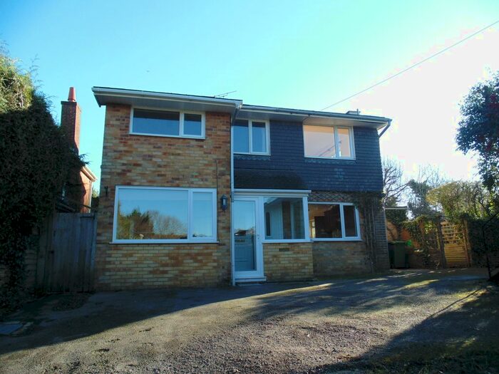4 Bedroom Detached House To Rent In South Lane, Clanfield, Waterlooville, PO8