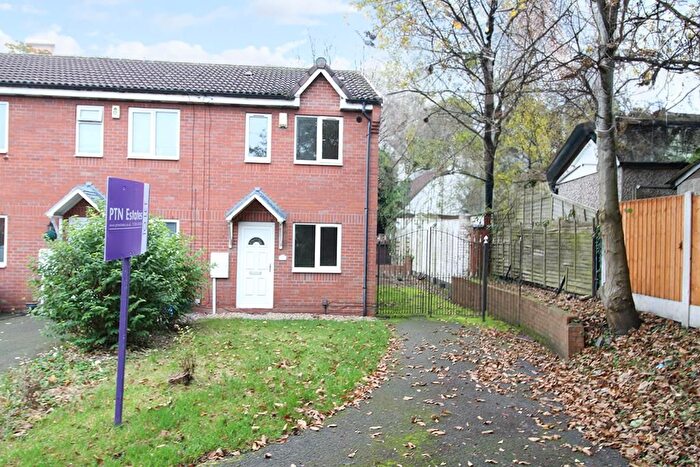 2 Bedroom Semi-Detached House To Rent In Byrchen Moor Gardens, Brierley Hill, DY5