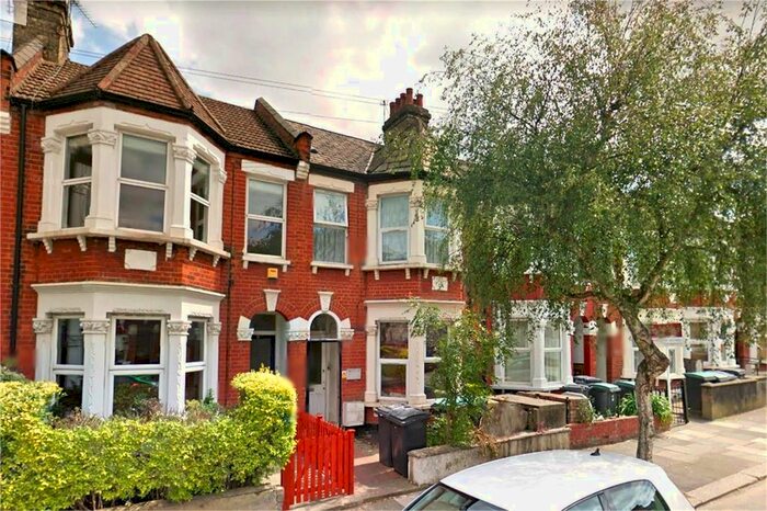 2 Bedroom Flat To Rent In Imperial Road, Wood Green, N22