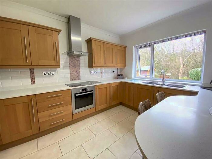 3 Bedroom Detached Bungalow For Sale In Werfa, Abernant, Aberdare, Mid