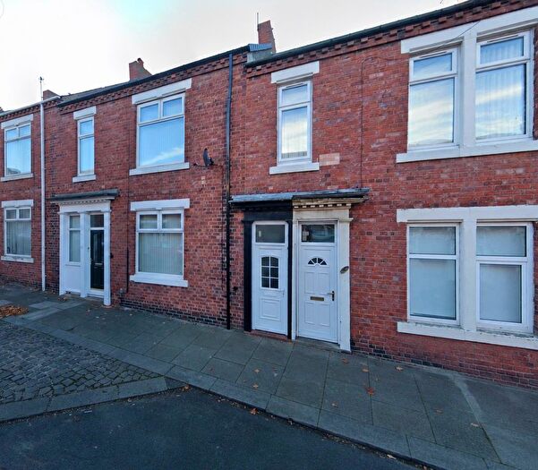3 Bedroom Flat To Rent In Brabourne Street, South Shields, NE34