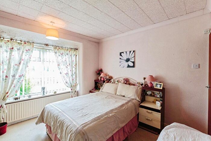 2 Bedroom Bungalow For Sale In Shepherd Road, Lytham St. Annes, Lancashire, FY8