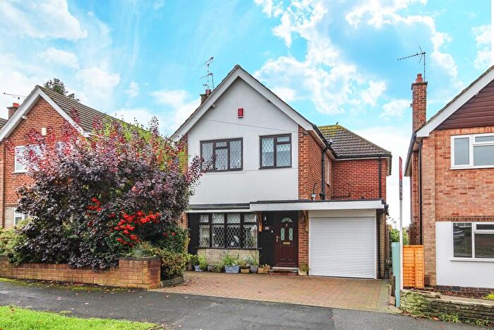 3 Bedroom Detached House For Sale In Cadgwith Drive, Allestree, DE22
