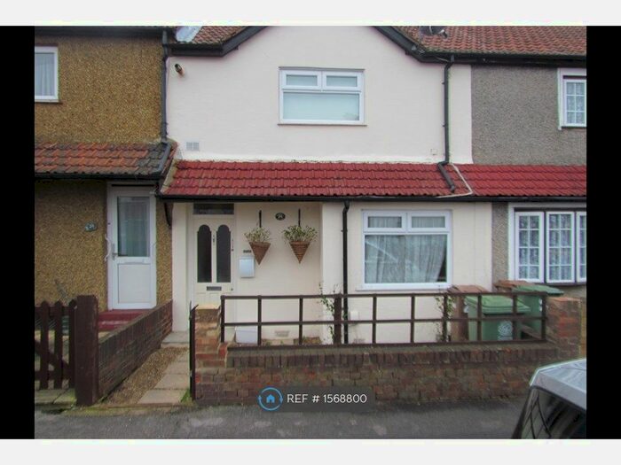 2 Bedroom Terraced House To Rent In Oliver Road, Sutton, SM1