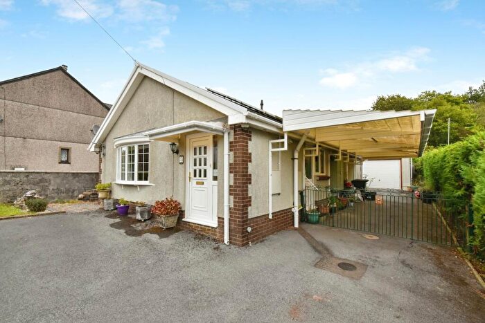 3 Bedroom Bungalow For Sale In Heol Y Gors, Cwmgors, Ammanford, Neath Port Talbot, SA18