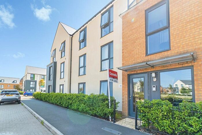 1 Bedroom Flat For Sale In Ellerman Square, Brooklands, Milton Keynes, MK10