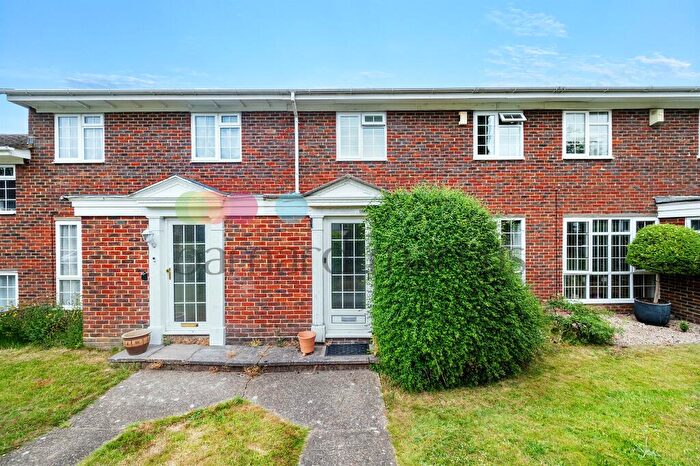 3 Bedroom Terraced House For Sale In Ridge Langley, South Croydon, CR2