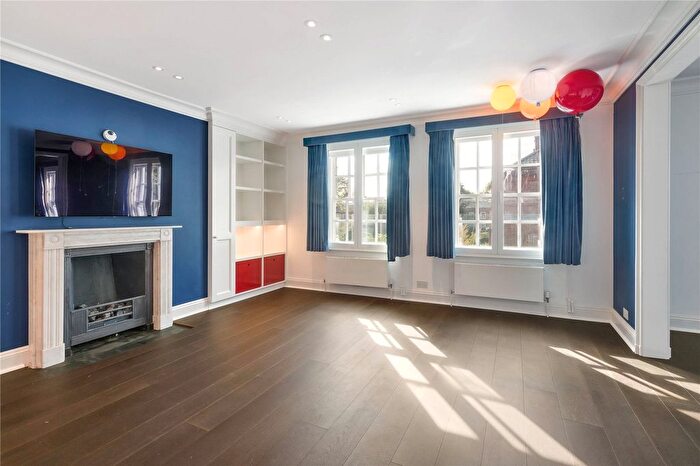 6 Bedroom Terraced House To Rent In Chelsea Square, Chelsea, London, SW3