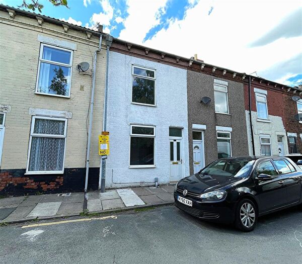 2 Bedroom Terraced House For Sale In Gordon Street, Goole, DN14