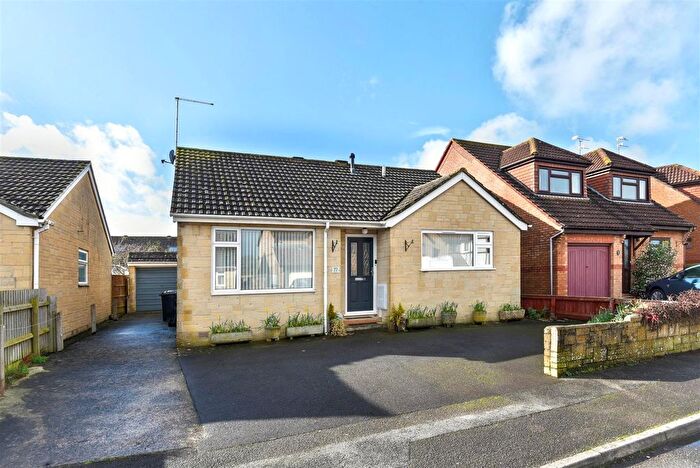 2 Bedroom Detached Bungalow For Sale In Shreen Way, Gillingham, SP8