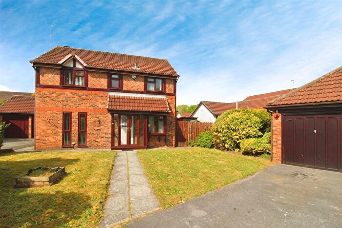 4 Bedroom Detached House To Rent In Westbrook Crescent, Old Hall, Warrington, WA5