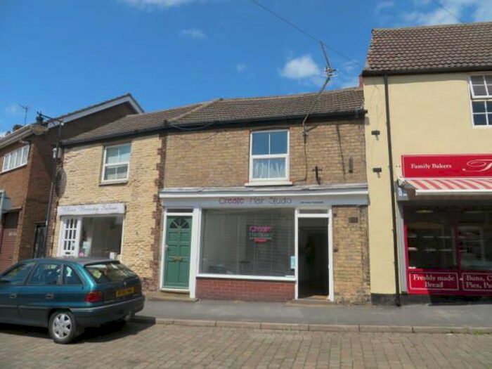 1 Bedroom Flat To Rent In Market Street, Winterton, North Lincolnshire, DN15