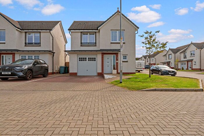 3 Bedroom Detached House For Sale In Creran Crescent, Gartcosh, Glasgow, G69