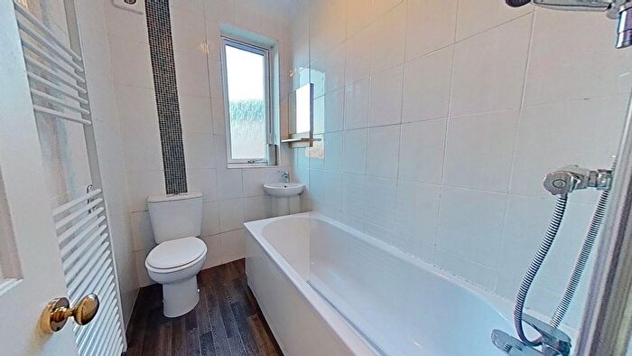 1 Bedroom Flat To Rent In Cameron House Avenue, Edinburgh, Midlothian, EH16