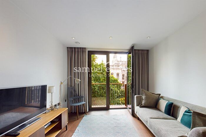1 Bedroom Apartment To Rent In St Dunstans House, - Fetter Lane, London, EC4A