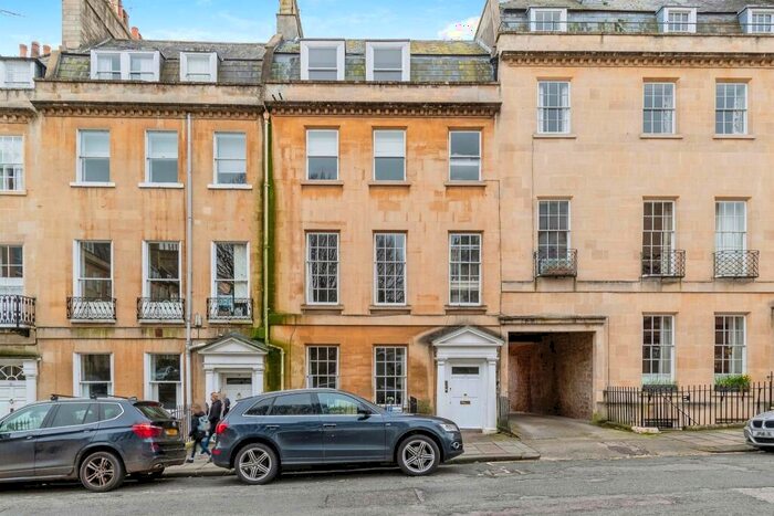 1 Bedroom Flat For Sale In Catharine Place, Bath, BA1