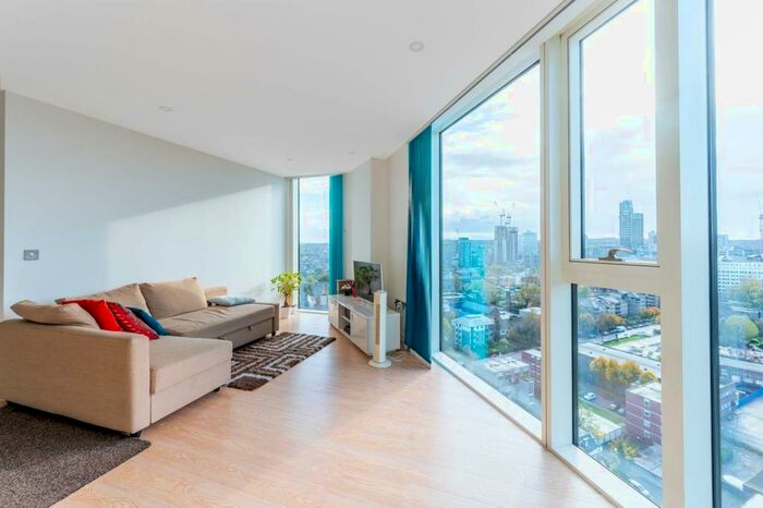2 Bedroom Flat To Rent In Newgate Tower, Croydon, CR0