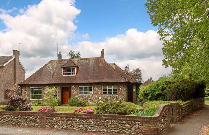 4 Bedroom Detached House For Sale In Malmes Croft, Hemel Hempstead, HP3