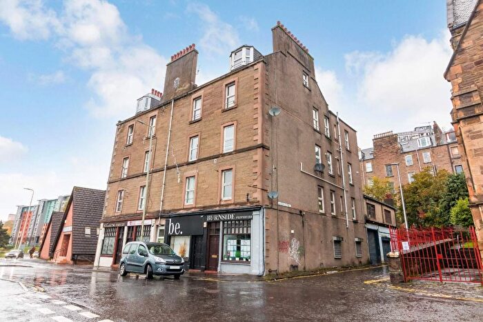 3 Bedroom Flat To Rent In Dudhope Crescent Road, City Centre, Dundee, DD1