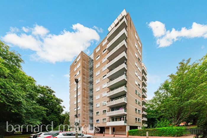 1 Bedroom Flat For Sale In Norley Vale, Putney, London, SW15