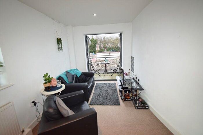 1 Bedroom Flat To Rent In Apartment Porterbrook, Pomona Street, Sheffield, S11