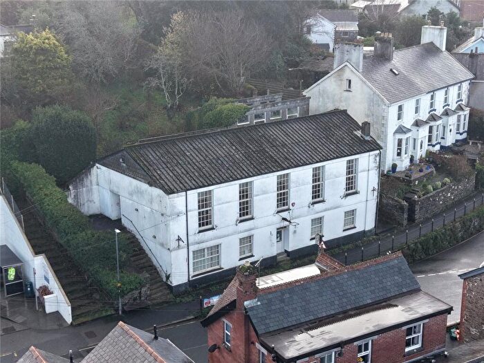 Detached House For Sale In Westgate Street, Launceston, Cornwall, PL15