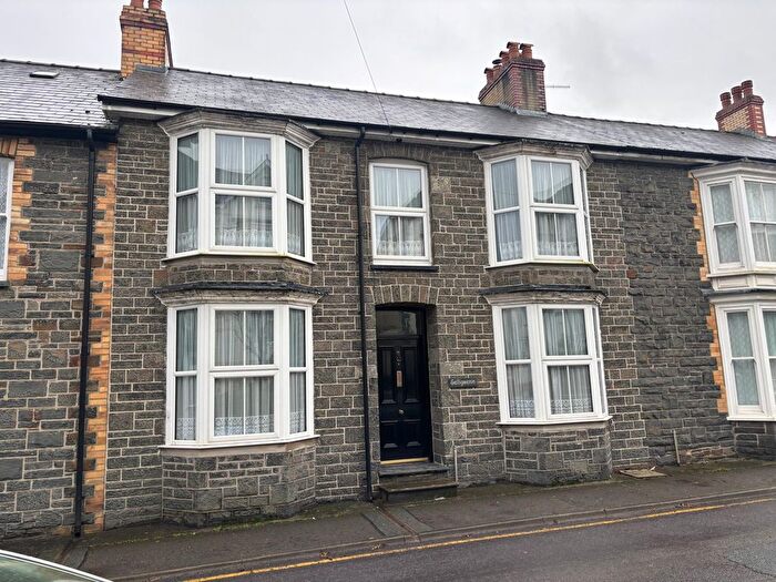 5 Bedroom Terraced House For Sale In Bryn Road, Lampeter, SA48