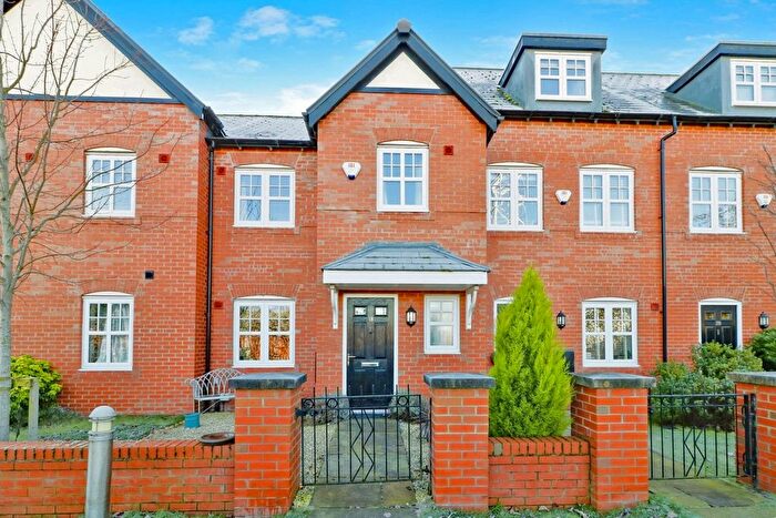 3 Bedroom Terraced House For Sale In Juliana Way, Altrincham, WA14