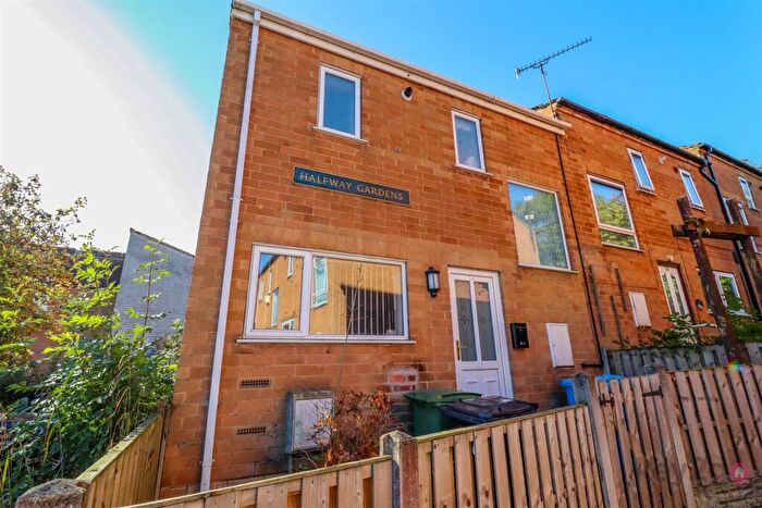 2 Bedroom End Of Terrace House For Sale In Halfway Gardens, Halfway, Sheffield, S20