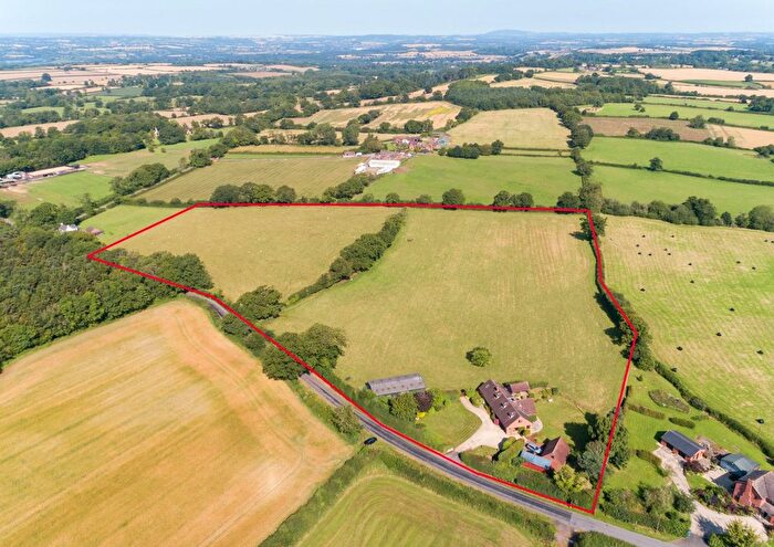 4 Bedroom Equestrian Property For Sale In Batfield Lane, Enville, Stourbridge, Staffordshire, DY7