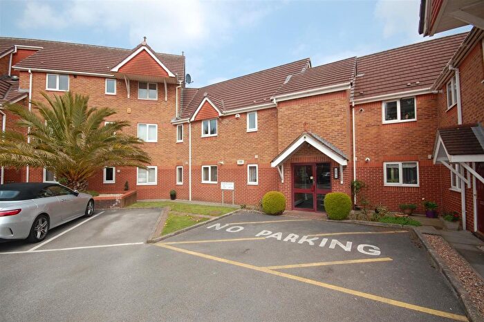 1 Bedroom Flat To Rent In Roseate Court, Wallasey, CH45