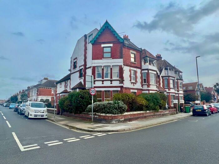 1 Bedroom Flat To Rent In Festing Road, Southsea, PO4