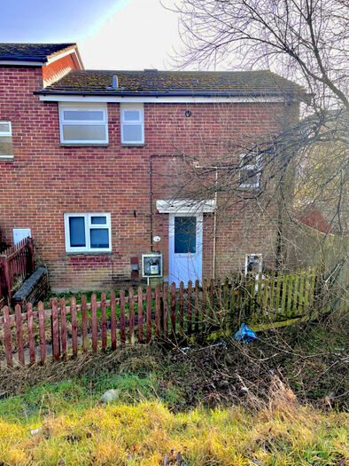 2 Bedroom End Of Terrace House To Rent In The Keelings, GL14