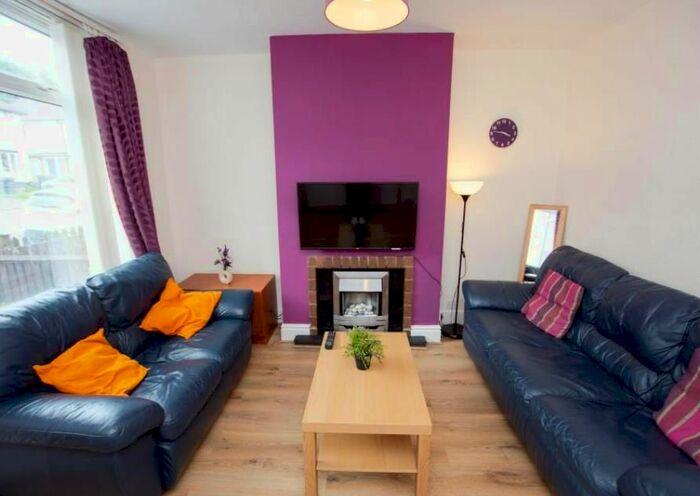 3 Bedroom Terraced House To Rent In 24 Reservoir Road, Selly Oak, Birmingham B29